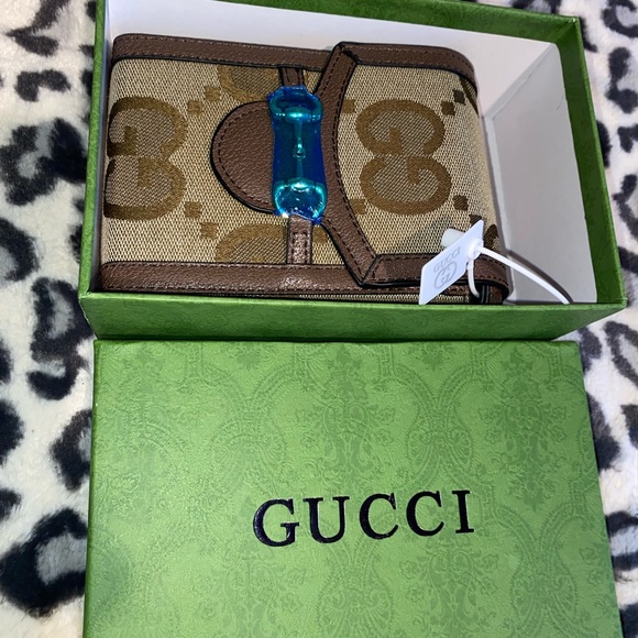 Wallet - Picture 3 of 5